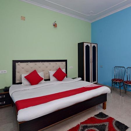 Oyo 4409 Hotel Chaitanya Inn Varanasi Exteriör bild