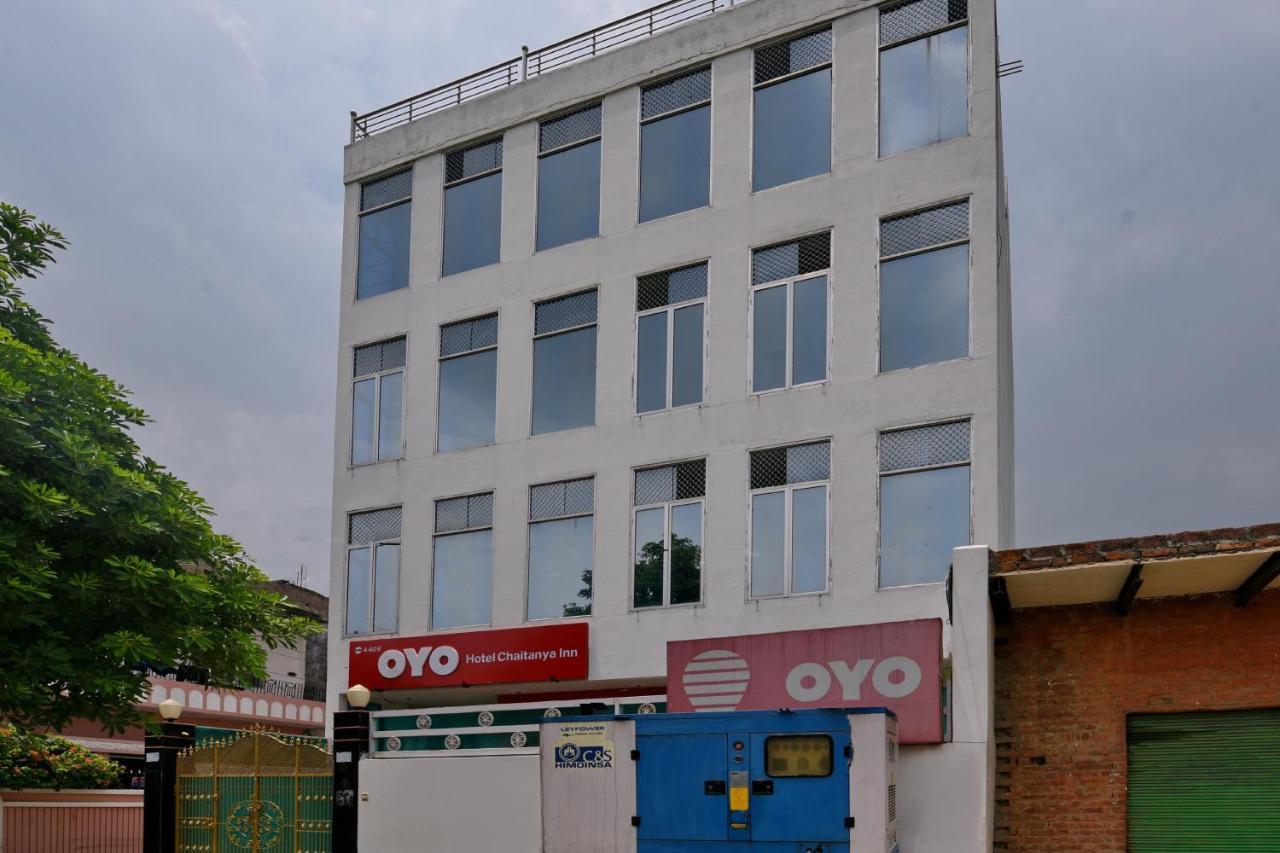 Oyo 4409 Hotel Chaitanya Inn Varanasi Exteriör bild