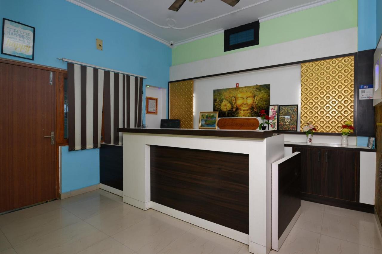 Oyo 4409 Hotel Chaitanya Inn Varanasi Exteriör bild