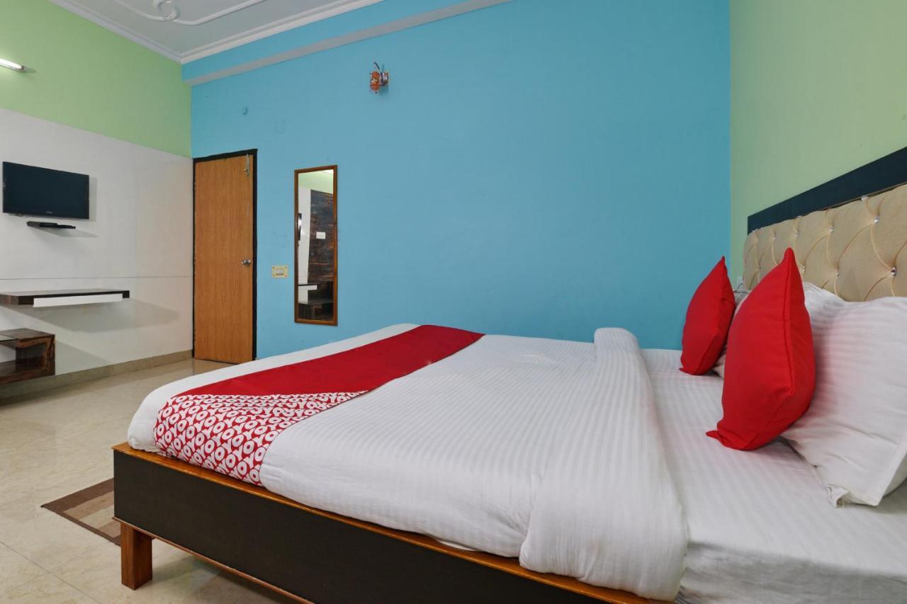 Oyo 4409 Hotel Chaitanya Inn Varanasi Exteriör bild